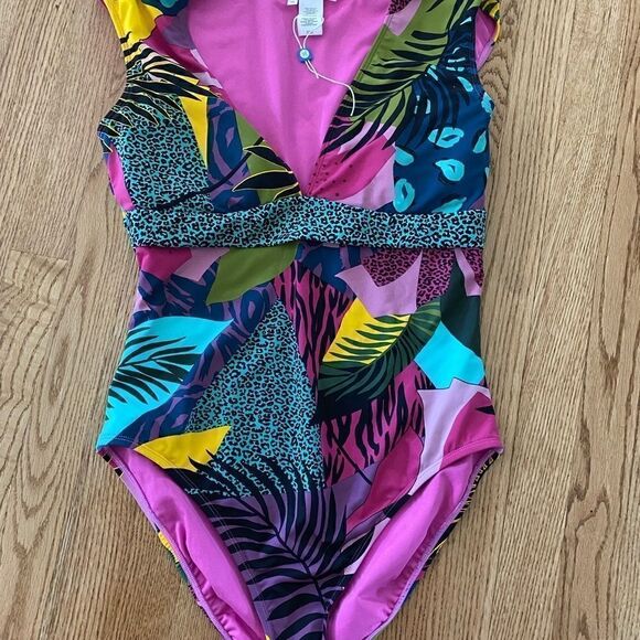 BLEU ROD BEATTIE Jungle Book Cap Sleeve Swimsuit - Picture 6 of 7